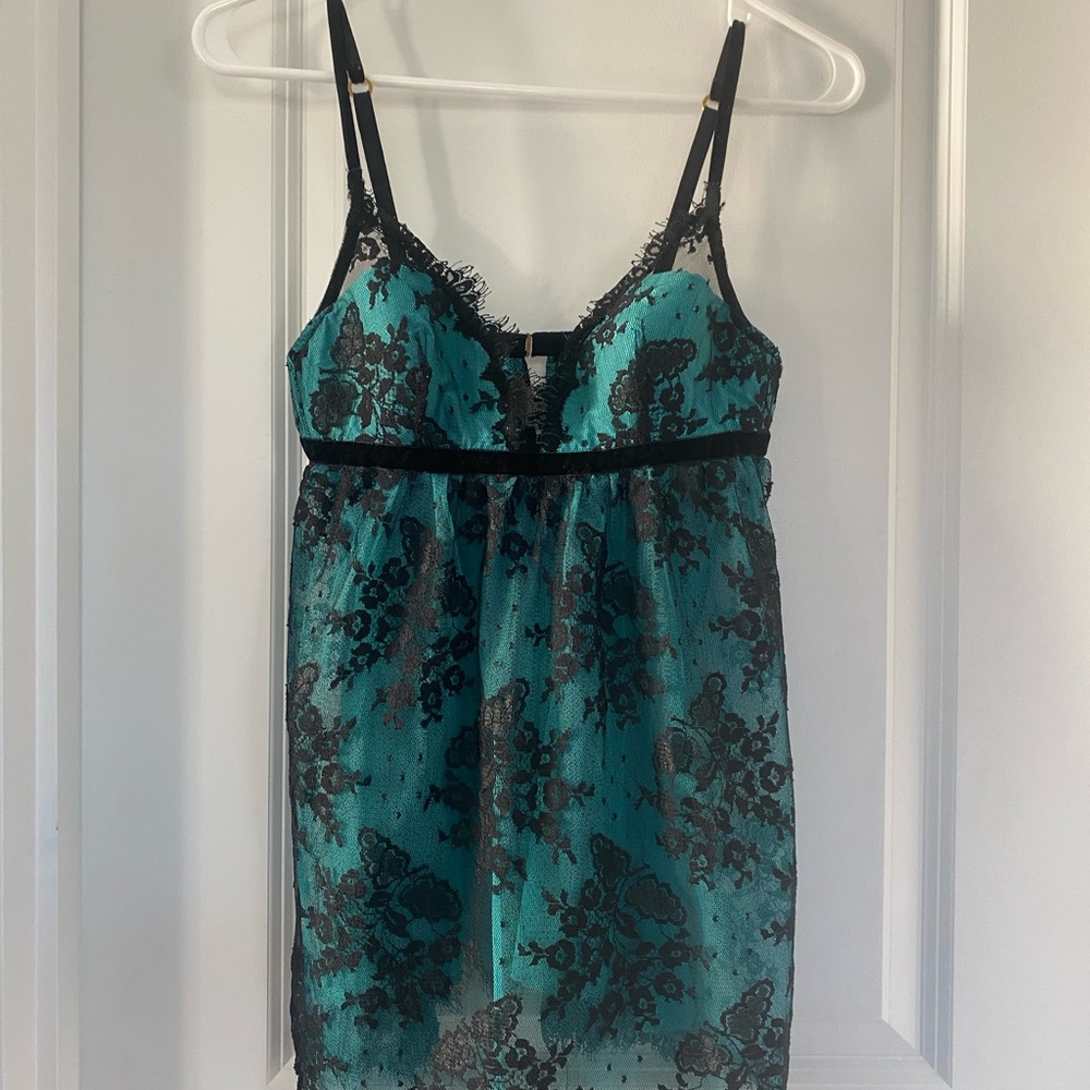 Victoria’s Secret Elegant Black and Teal Lace Chemise/Nightie/Lingerie - Size S